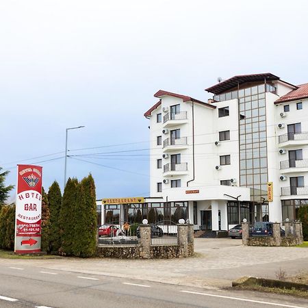Hotel Coral Satu Mare Ngoại thất bức ảnh